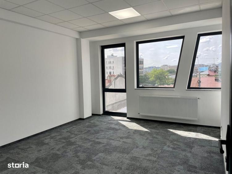 Spațiu comercial, de 20 mp, în Ultracentral