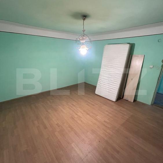 Casă individuală cu 2 camere cu Canalizare în Ghirodei