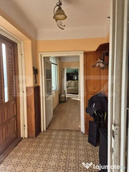 Casă cu 3 camere cu Teren 610 Mp în 7 Noiembrie