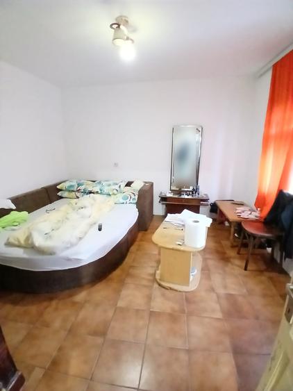 Casă individuală cu 4 camere cu Teren 130 Mp în Sebastian
