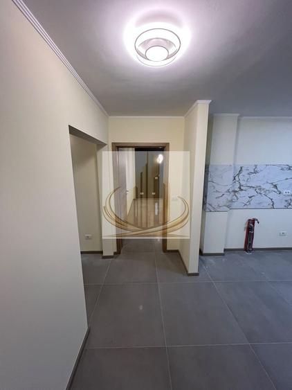 Apartament cu 3 camere decomandat în Complex Studențesc