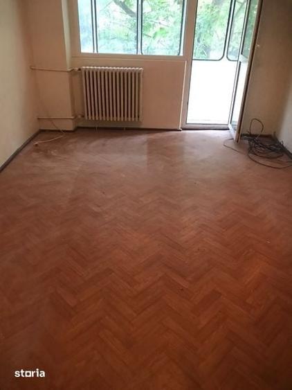 Vanzare apartament 3 camere Tineretului - 1