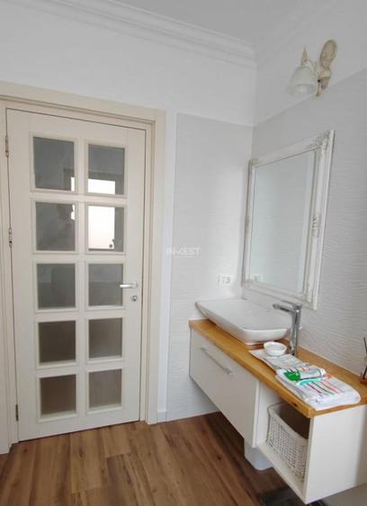 Apartament cu 3 camere decomandat în Popas Păcurari
