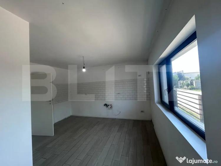 Casă cu 4 camere cu Teren 350 Mp în Central