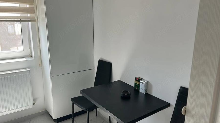 Apartament cu 2 camere decomandat în Valea Adâncă
