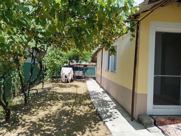 Casa de vanzare comuna Zanesti, judetul Neamt - 8