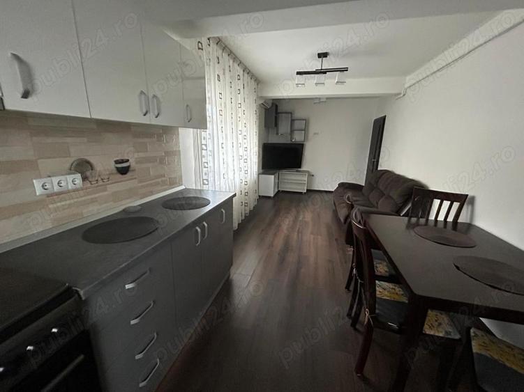 Apartament cu 3 camere decomandat în Tătărași