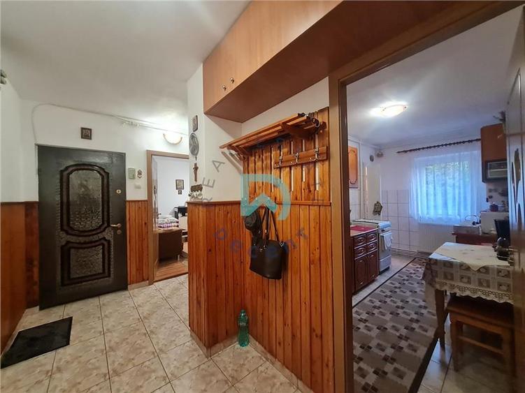 Apartament cu 2 camere decomandat, mobilat în Răcădău