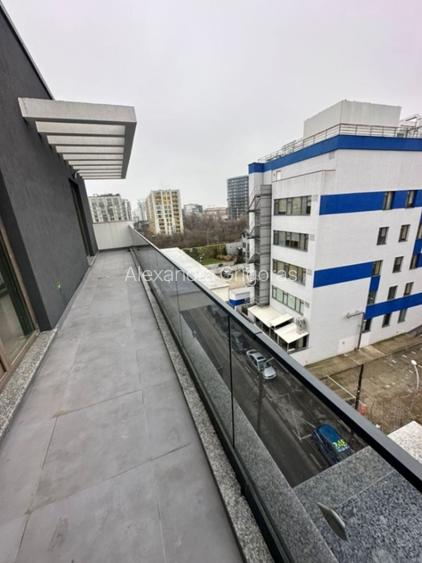 Apartament de 3 camere cu terasa zona de Nord/Aviatiei/Loc parcare