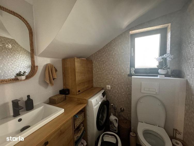 Casă cu 3 camere în Central