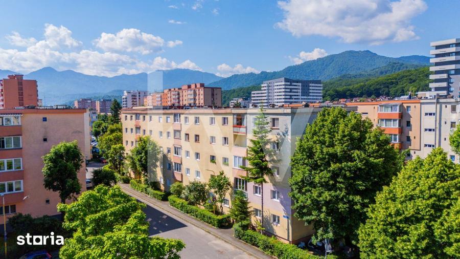 Apartament cu 3 camere decomandat, mobilat în Astra