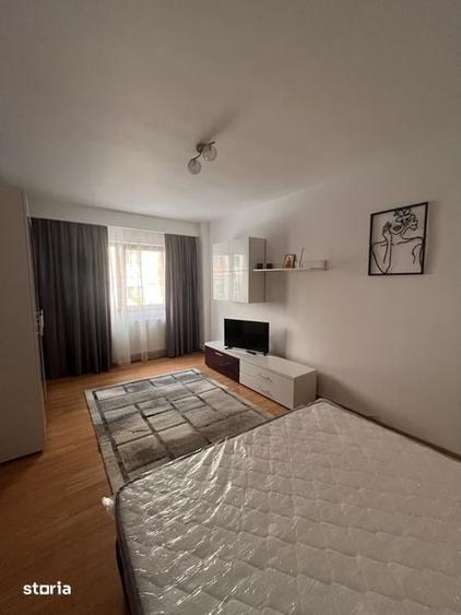 Garsonieră decomandată în Astra