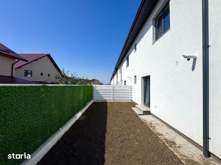 Casă cu 4 camere cu Teren 200 Mp în Valea Lupului