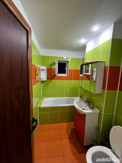 Apartament cu 3 camere decomandat în Tineretului