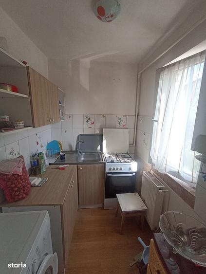 Apartament cu 2 camere în Simeria