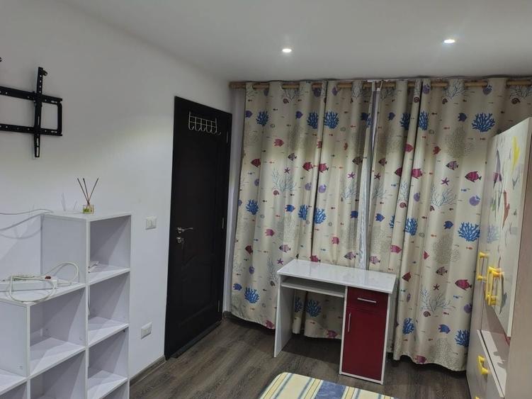 Apartament cu 2 camere decomandat în Tașca