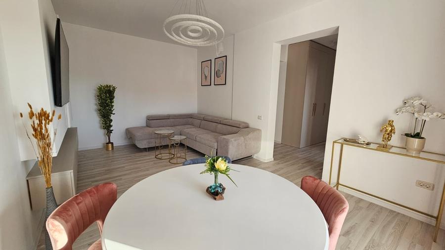 Apartament cu 2 camere decomandat în Rahova
