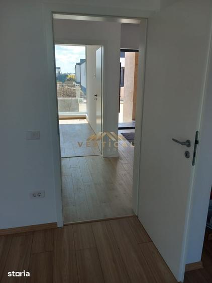 Casă cu 3 camere cu Teren 445 Mp în Central