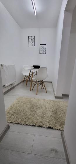 Apartament cu 2 camere decomandat în Ultracentral