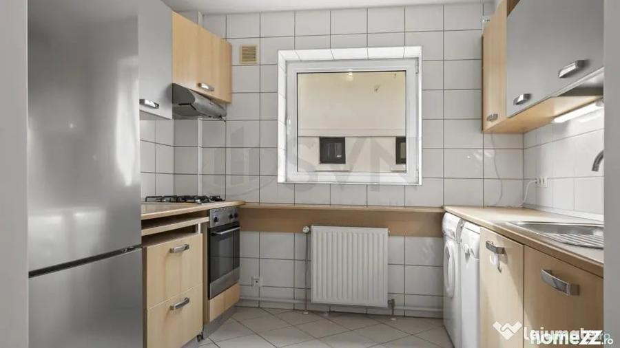 Apartament cu 3 camere decomandat în Primăverii