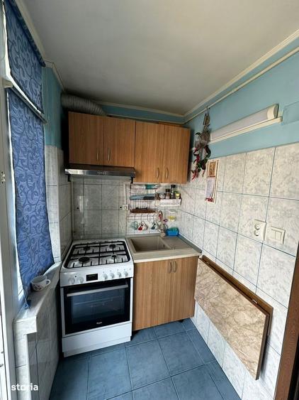 Apartament cu 3 camere decomandat în Dancu