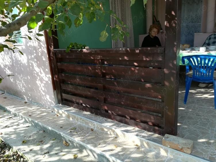 Casă cu 5 camere cu Teren 80 Mp în Central