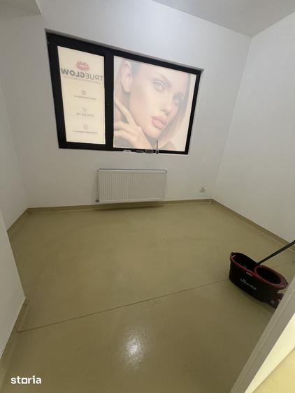 Apartament cu 5 camere în Vitan