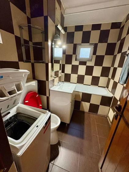 Apartament cu 2 camere decomandat, mobilat în Dacia