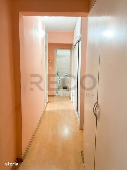 Apartament cu 3 camere decomandat în Decebal