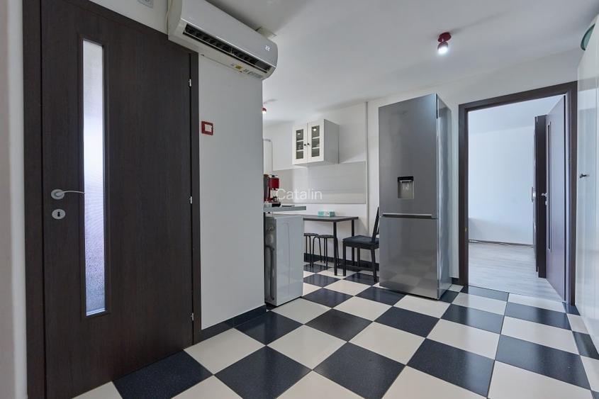 Proprietar: 2 camere 51 mp renovat, mobilat-utilat, 8 minute de metrou Păcii