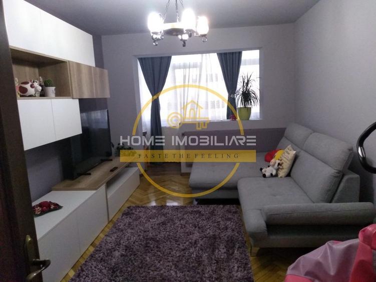 Apartament cu 3 camere decomandat, mobilat în Mircea cel Bătrân