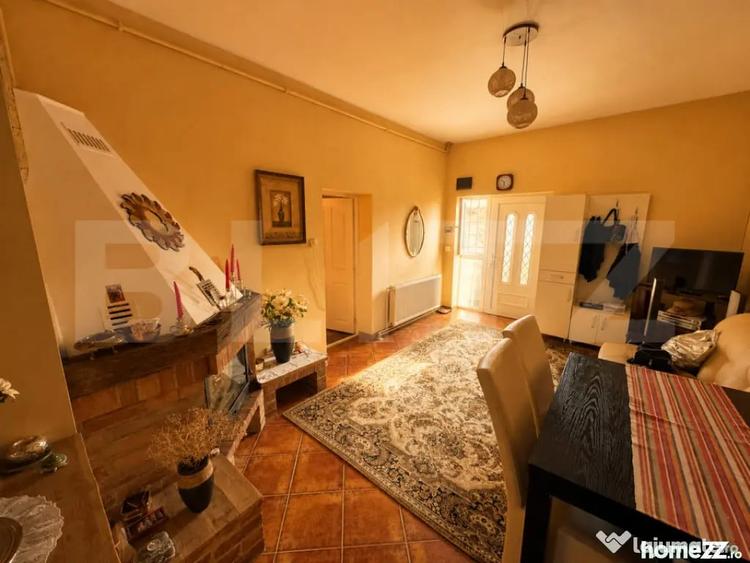Casă cu 4 camere cu Teren 10 Mp în Central