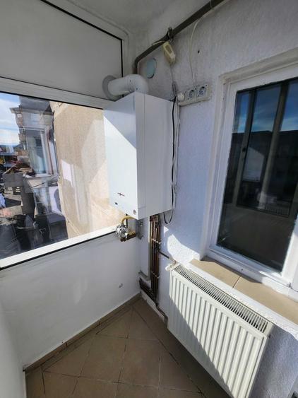 Apartament cu 2 camere decomandat în Ultracentral
