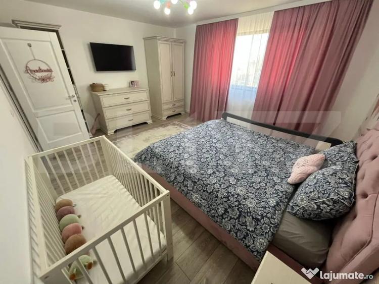 Casă cu 5 camere cu Teren 604 Mp în Central