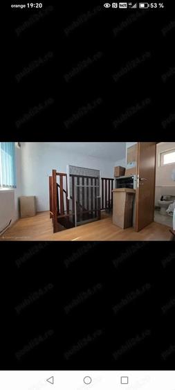 Casă cu 4 camere cu Teren 600 Mp în Central