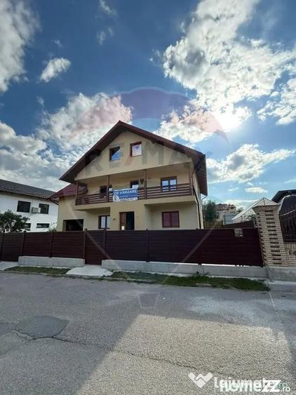 Casă cu 5 camere cu Teren 302 Mp în Gura Humorului