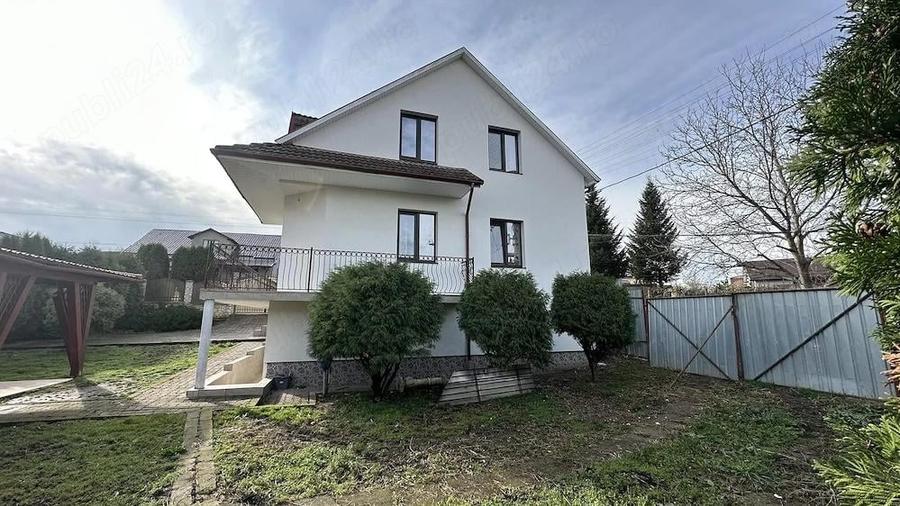 Casă cu Teren 1100 Mp în Voiniceni