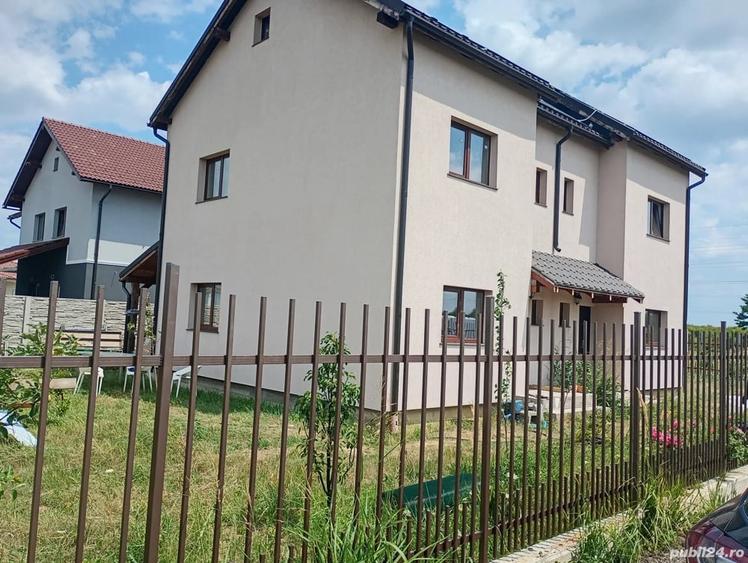 Casă cu 3 camere în Moșnița Nouă