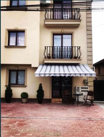Spațiu comercial, de 630 mp, în Central