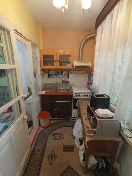 Casă individuală cu 4 camere cu Canalizare în Nicolina