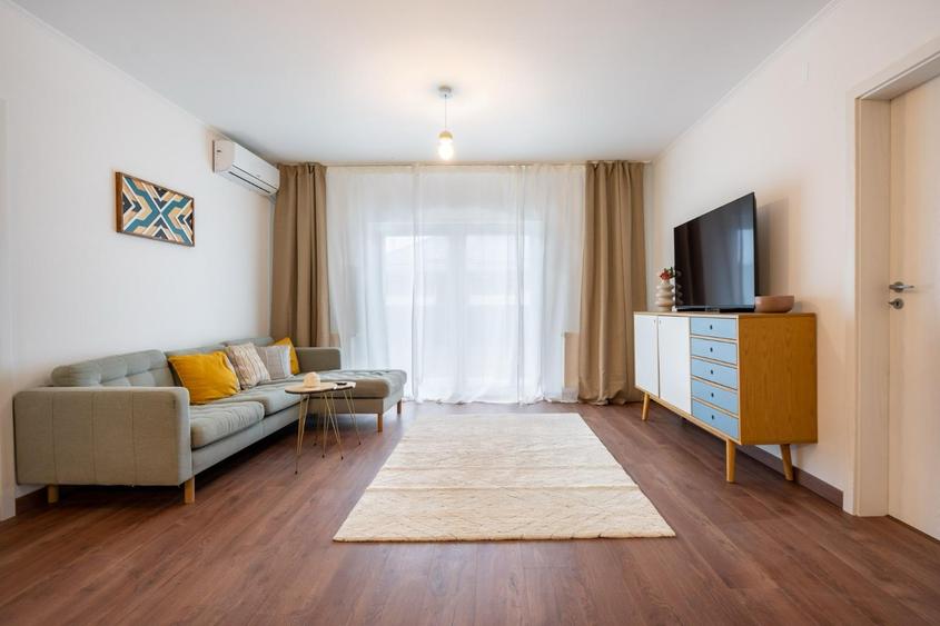 Casă individuală cu 4 camere cu Teren 680 Mp în Săbăreni