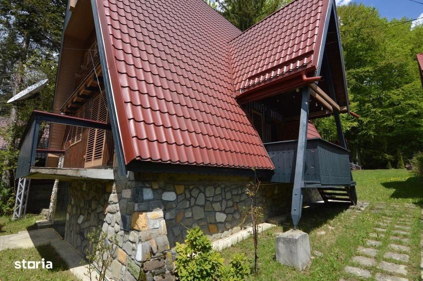Casă cu 4 camere în Cheia