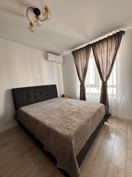 Apartament cu 2 camere decomandat în Băneasa
