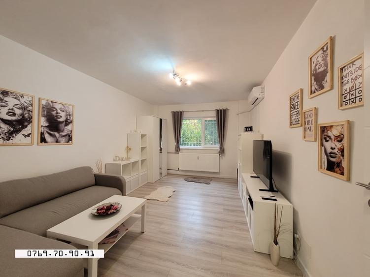 Garsonieră decomandată în Tineretului