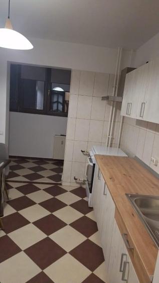 Apartament cu 2 camere decomandat în Dristor