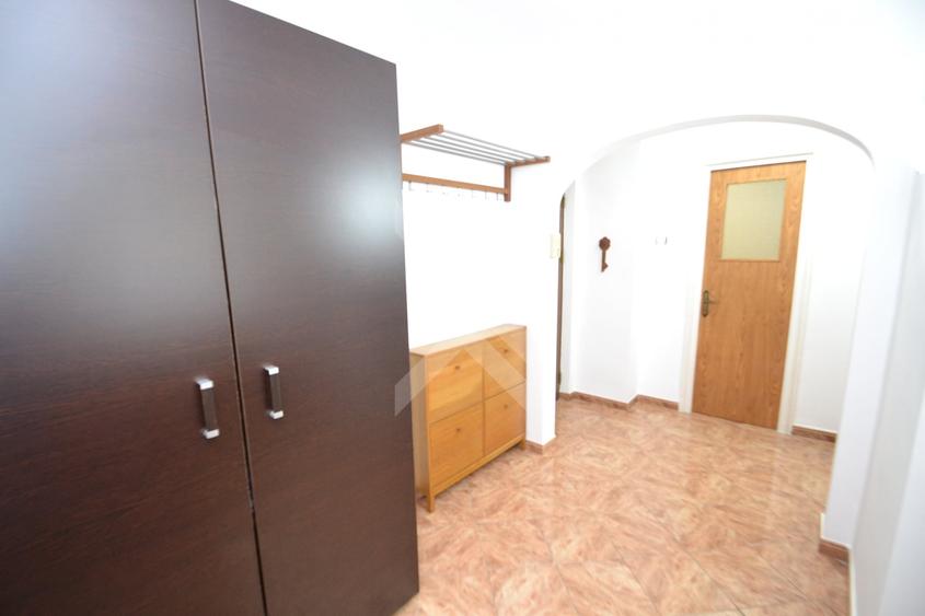 Apartament cu 2 camere decomandat, mobilat în Drumul Taberei