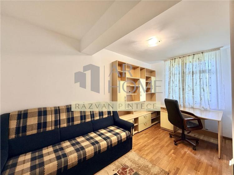 Casă cu 4 camere cu Teren 614 Mp în Bucov