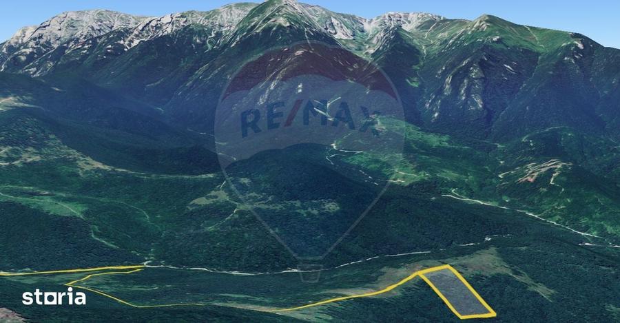 Teren de 23000 mp, în Central