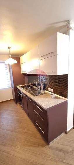 Apartament cu 2 camere semidecomandat, mobilat în Zorilor