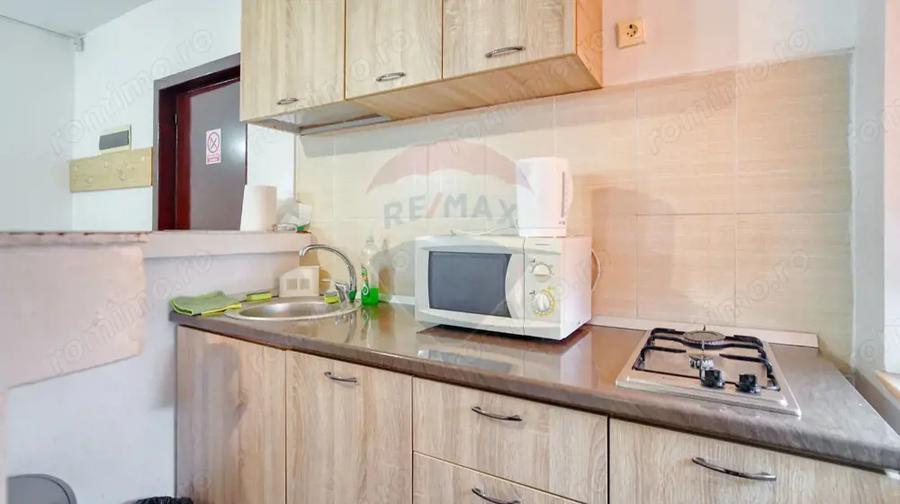Casă cu 6 camere cu Teren 544 Mp în Cioplea